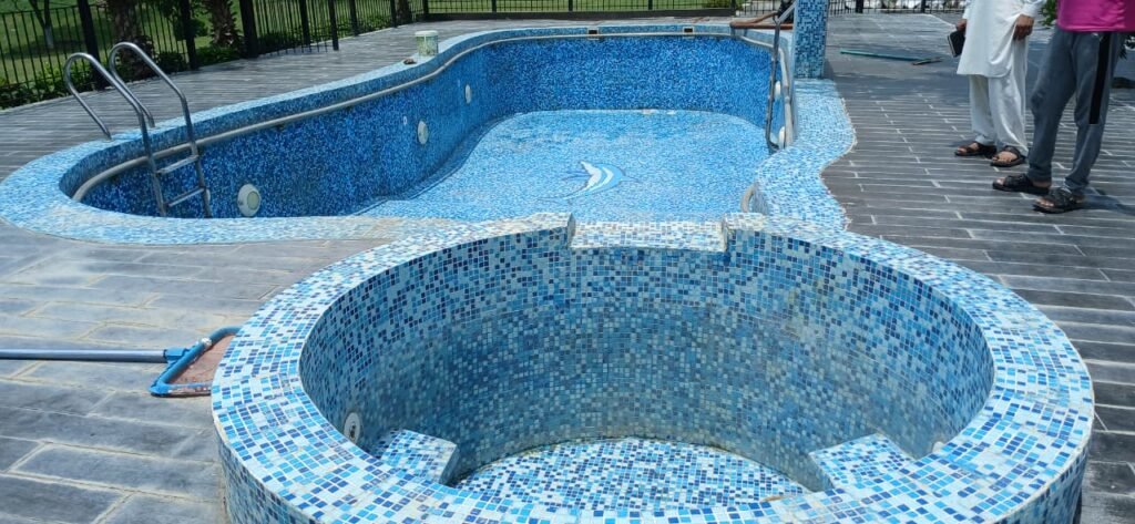 Swimming pool construction